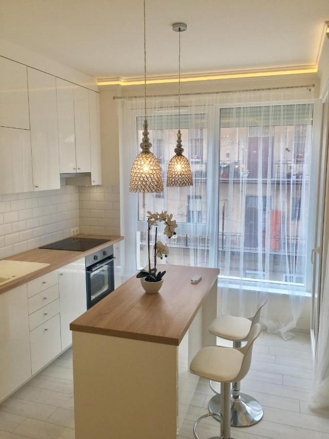 Cloe Apartman Сегед Екстериор снимка