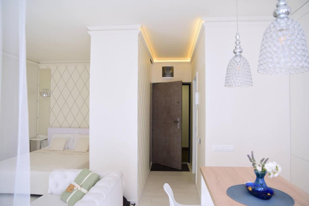 Cloe Apartman Сегед Екстериор снимка